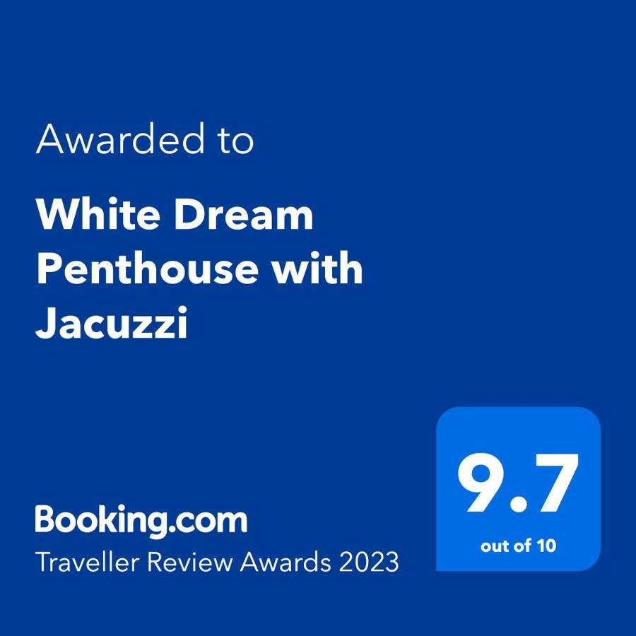White Dream Penthouse With Jacuzzi Daire Braşov Dış mekan fotoğraf